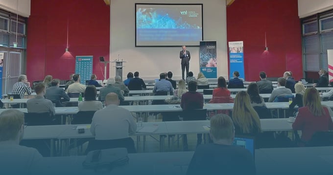 Effiziente Geschäftspartnerprüfung: Powerday Zoll & Exportkontrolle